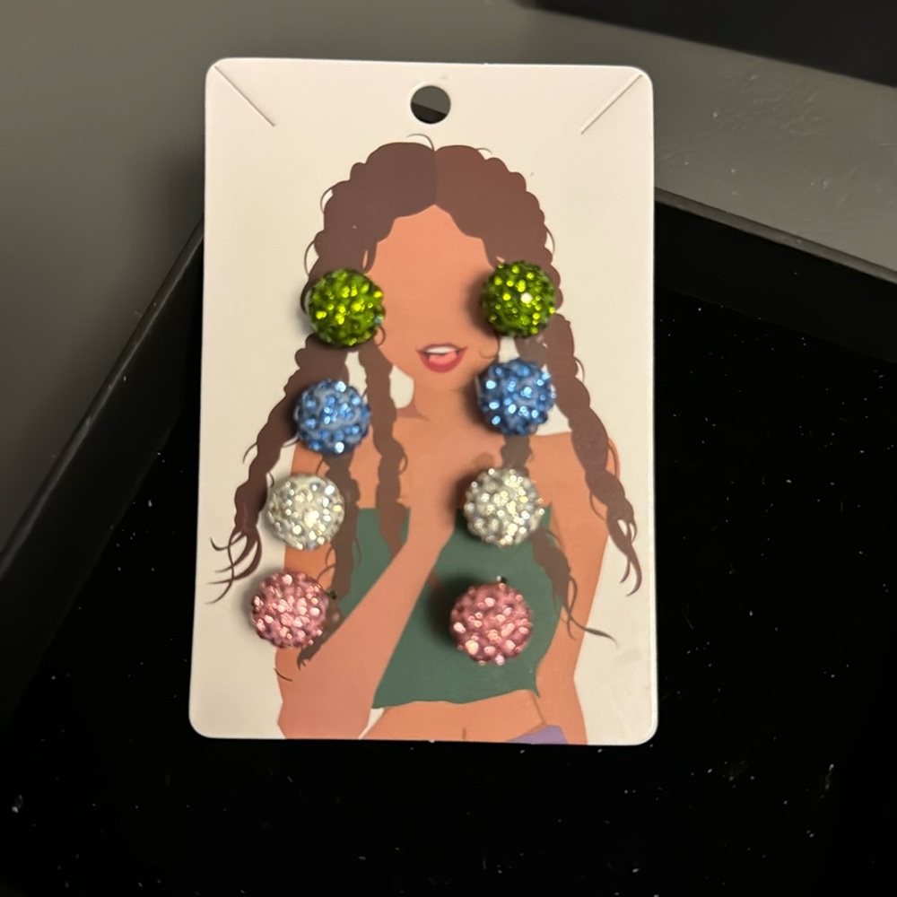 Great Deal Gorgeous Earrings 4 pairs set
